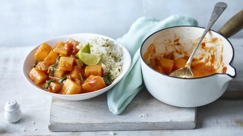 Low Calorie Main Meals for Weightloss on Vegan Recipes for Weight Loss - Butternut Squash and Spinach Curry with Cauliflower Rice by BBC Food